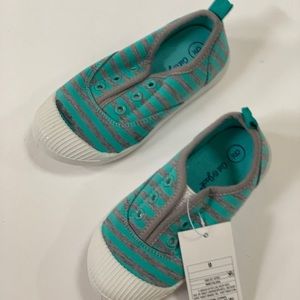 Girls sneakers